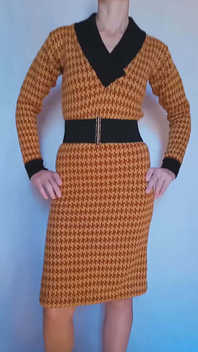 Marilyn Monroe inspired black and brown check dress with shawl collar and A-line silhouette, knee-length, classic style.